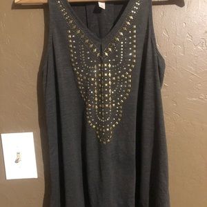 Cute sleeveless top